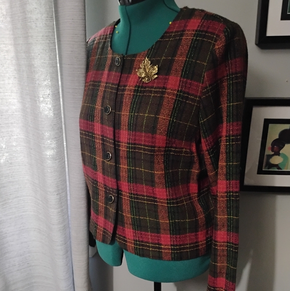 Vintage Fall Plaid Blazer with Leaf Pin, Sz 14 - Picture 7 of 8